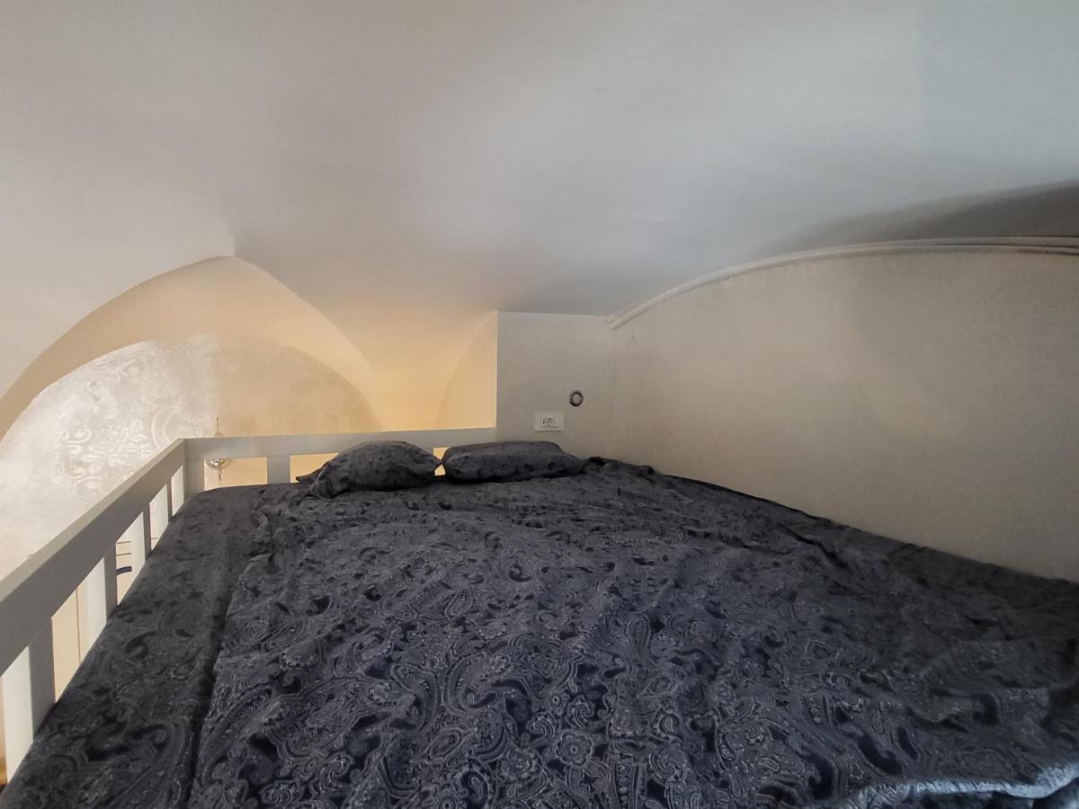 Vintage Apartment In The City Centre Old Town Ljubljana Luaran gambar